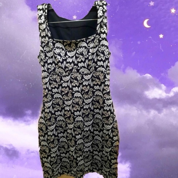 Dresses & Skirts - 90s VTG Floral Dress
